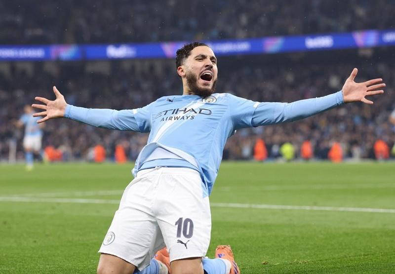 赛地聚焦——意甲关键时刻热度飙升，切尔西调整名单，话题不断，赛程密集仍需轮换的简单介绍